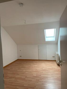 Foto - Dachgeschoßwohnung in Osterhofen zur Miete