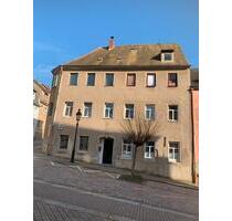 Haus zum Verkauf in Rosswein - 75.000,00&nbsp;EUR Kaufpreis, ca.&nbsp; 210,00&nbsp;m&sup2; in Roßwein (PLZ: 04741)