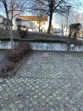 Foto - Stellplatz in Pforzheim August-Kayser-Straße zu vermieten!