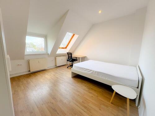 Foto - Kapitalanlage Bremen-Lesum: Vermietete 3-Zimmer-Dachgeschoss ETW