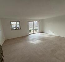 Barrierefreie 3 Zimmer Erdgeschosswohnung mit Terrasse - Aidlingen