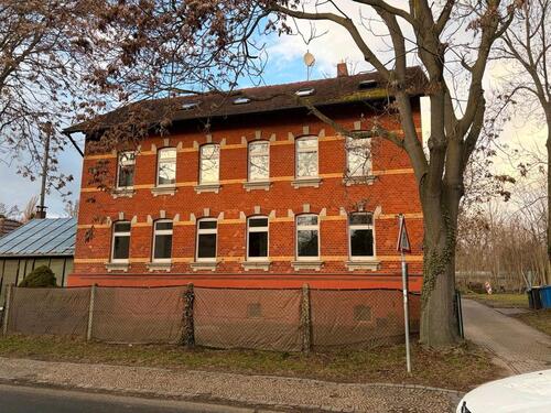 Foto - 11 Zimmer Mehrfamilienhaus, Wohnhaus zum Kaufen in Bad Lauchstädt