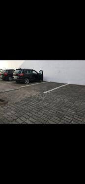 Foto - PKW-Stellplatz HINDENBURGSTRASSE !! ( REWE )