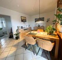 Attraktive 2,5-Zimmer-Wohnung mit Balkon & Garage - Herten