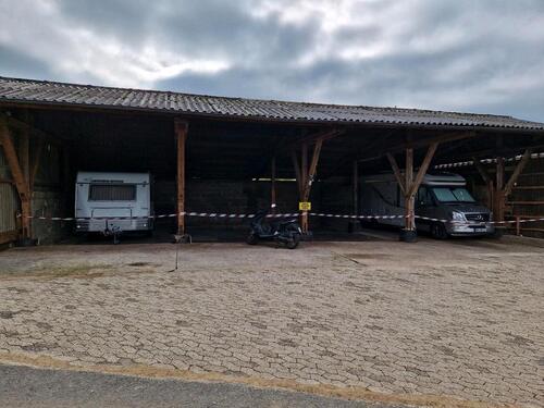 Foto - Unterstellplätze - 70,00 EUR Miete,