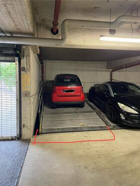 Foto - Tiefgaragenstellplatz - 40,00 EUR Miete,