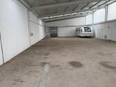 Foto - Hallenplatz für Boote, Wohnmobil, Wohnwagen, Kfz usw.