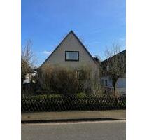 Einfamilienhaus zur Miete in Tornesch – 121 m² Wohnfläche Zur Vermietung steht ein gepflegtes Einfamilienhaus mit einer Wohnfläche von ca. 121 m² in ruhiger Wohnlage von Tornesch (Pfahlwed... - Uetersen