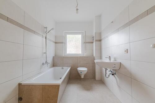 Foto - 10 Zimmer Mehrfamilienhaus, Wohnhaus zum Kaufen in Brühl