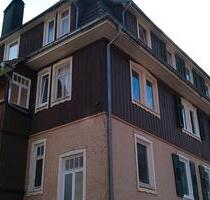 Mehrfamilienhaus mit 4 Whng, 8,4% jährliche Rendite, 8 Zim, 6 Bad - Bad Wildbad