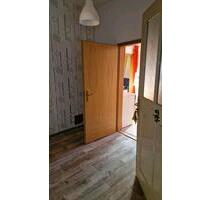Schöne 2 - Raumwohnung in Oelsnitz zu vermieten - Lugau/Erzgebirge