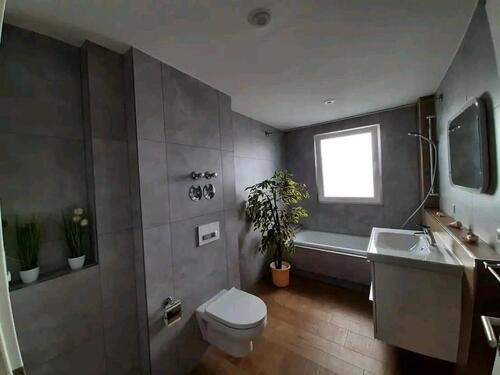 Foto - Neuwertige 2,5 Zimmer Wohnung*ERDWÄRME*