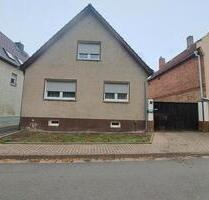 Hausverkauf - 70.000,00 EUR Kaufpreis, in Roßleben-Wiehe (PLZ: 06571)