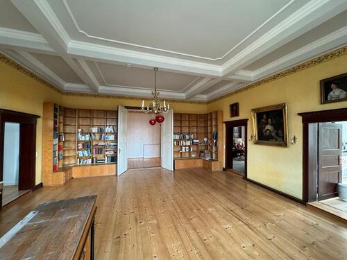 Foto - Helle Altbau-Wohnung in historischen Gemäuern