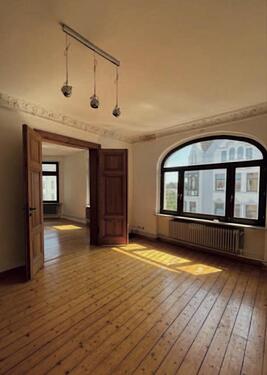 Foto - Stilvolle 5-Zimmer-Altbauwohnung im östlichen Ringgebiet