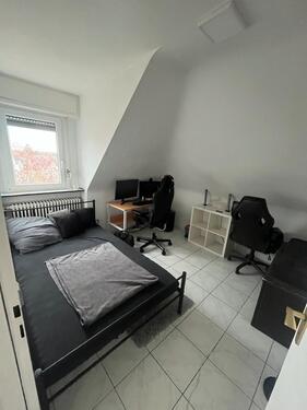 Foto - 4 Zimmer Dachgeschoßwohnung zur Miete in Offenbach am Main