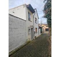 Zwei Häuser zum Preis von einem - Westhofen