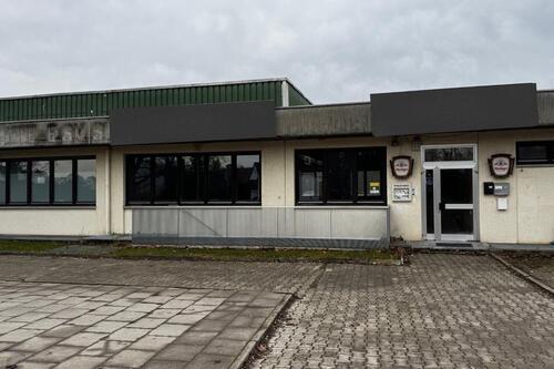 Foto - Vielseitig nutzbare Gewerbefläche Vereinsheim Restaurant Veranstaltungen – sofort verfügbar