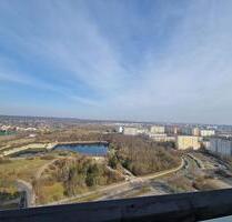 Atemberaubender Ausblick: 21. Etage & helle Küche mit Fenster ! - Halle (Saale) Halle-Neustadt