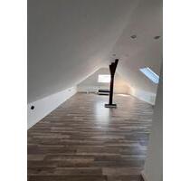 Lichtdurchflutete Dachgeschosswohnung - Bad Oeynhausen Dehme