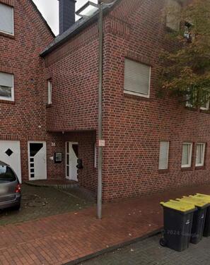 Foto - Haus mit Garten und Pool - 1.290,00 EUR Kaltmiete,