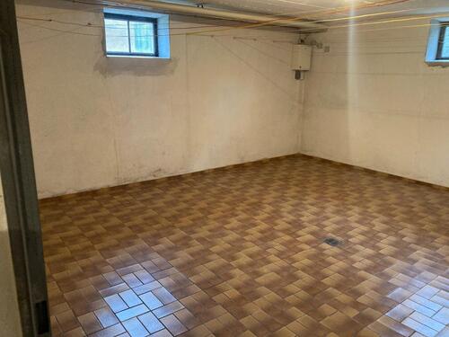 Foto - vermiete absperrbaren Kellerraum, Lagerraum, Selfstorage