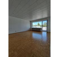 Schöne 3-Zimmer-Wohnung in NMS-Tungendorf mit großer Terrasse - Tasdorf