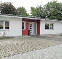 Barrierefreier Bungalow mit Terrasse und Garten in Rietberg