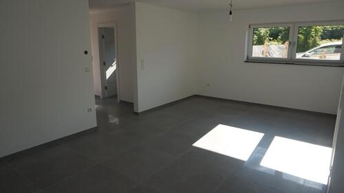 Foto - 2 Zimmer Erdgeschoßwohnung zur Miete in Kaiserslautern