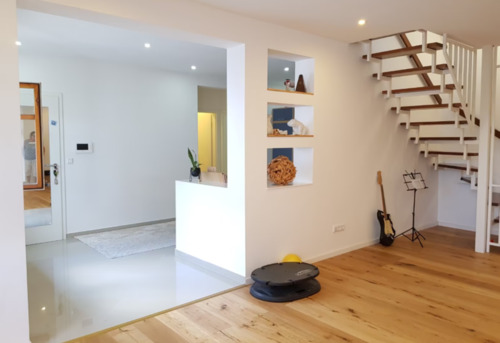 Foto - Moderne 2 Zi-Maisonette-Wohnung + Einbauküche + Stellplatz in Elz