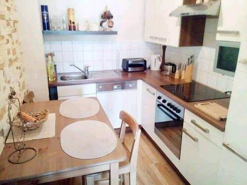 Foto - Vermiete 1 WG Zimmer in einer 2 Zimmer Wohnung