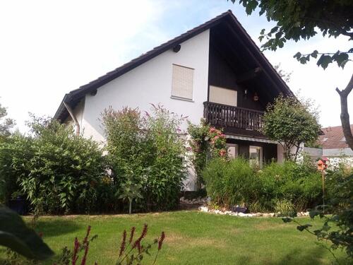 Foto - Großzügige Wohnung mit Garten, Keller und Garage zu vermieten