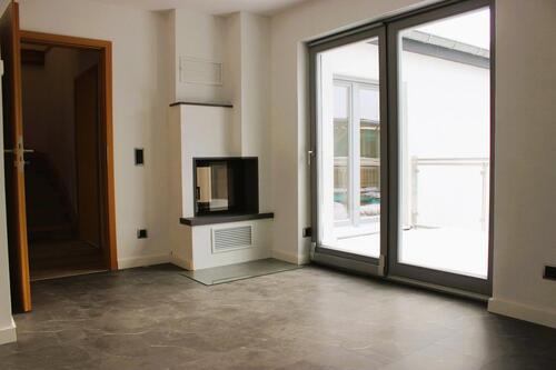 Foto - Erstbezug! Haus für Familien zur Miete – Garage Garten & Kamin