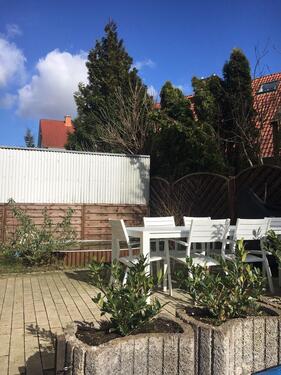 Foto - Kleines Haus mit Terrasse und Balkon in Lage zu verkaufen
