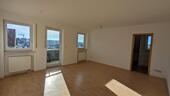 Foto - Zentrale 4-Zimmer-Wohnung mit Balkon in Leipheim
