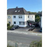 PKW Stellplatz ICE Pendler ‼️Bahnhof Linie 66 perfekte Lage ‼️ - Siegburg