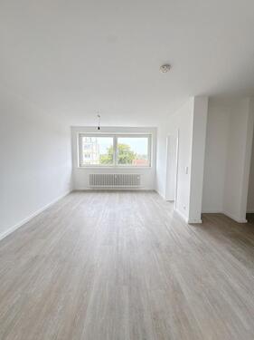Foto - Schöne 3-Zimmer-Wohnung mit großem Wohnzimmer und Balkon in Gütersloh