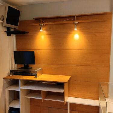 Foto - Neu Renoviertes & Möbliertes Geschäft (8,8 m²)