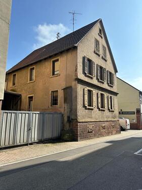 Foto - Haus im Sanierungsgebiet - 230.000,00&nbsp;EUR Kaufpreis, ca.&nbsp; 162,00&nbsp;m&sup2;