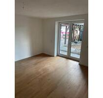 Kernsanierte 3,5-Zimmerwohnung mit Terrasse in Höchberg