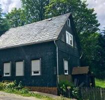 Einfamilienhaus im Grünen - 79.000,00 EUR Kaufpreis, in Suhl (PLZ: 98528) Schmiedefeld am Rennsteig