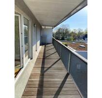 helle Wohnung mit Balkon in Marl