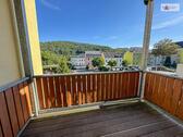 Foto - Schicke 2-Raum-Wohnung mit Balkon & Einbauküche in ruhiger, aber zentraler Lage von Aue