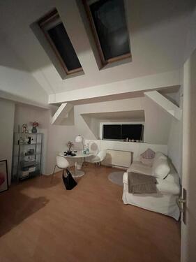 Foto - Zentrale 2-Zimmer-Wohnung in Berlin zur Untermiete (für 1 Person)