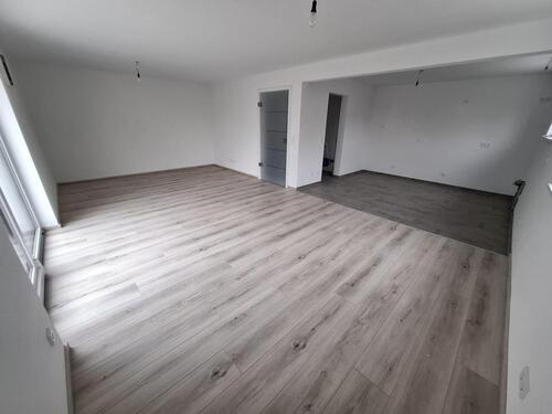 Foto - Erstvermietung - modernes Doppelhaus mit Terrasse