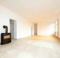 Sonnige 4-Zimmer Wohnung mit Kamin und Garten - Treuenbrietzen