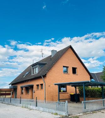 Foto - Großzügiges Wohnhaus mit 2 Wohneinheiten auf 885 m2 Grundstück