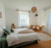 Moebl. Wohnung in Schoener Waldrandlage; Gartenmitnuztung - Münsingen