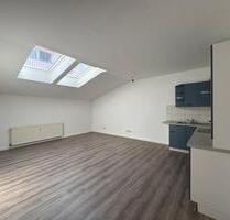 2 Raum Wohnung in RöbelMüritz - 450,00 EUR Kaltmiete, in Röbel/Müritz (PLZ: 17207)