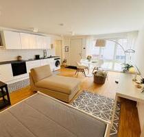 *Neubau* 40 qm Apartment möbliert + 40 qm Terrasse max. 6 Monate - Stuttgart Bad Cannstatt